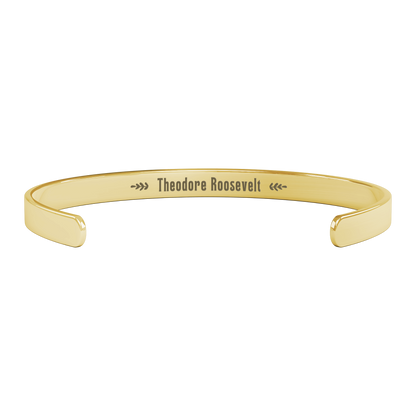 Comparison_is_the_Thief_of_Joy_Bracelet_Gold_Transparent_04_Mockup.png